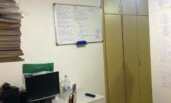 Imagem 6: FBD IMÓVEIS-RS anuncia apartamento na rua Duque de Caxias no Centro Histórico de Porto Ale