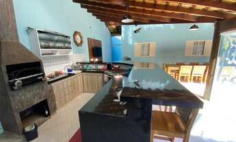 Imagem 3: Casa para venda possui 200 metros quadrados com 3 quartos