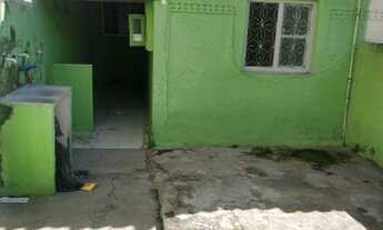 Imagem 2: Casa vazia independente na rua toscana