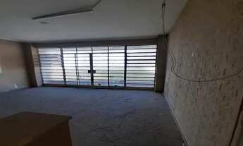 Imagem 5: Prédio comercial com 408 m²