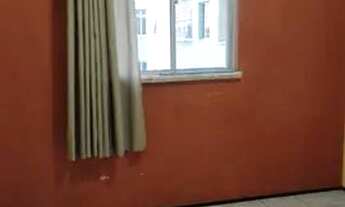 Imagem 5: Apartamento, com 02 quartos, sendo 01 suíte e wcs, nascente, 2 andar, desoculpado