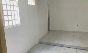 Imagem 2: Casa em Condomínio para Locação em Nova Iguaçu, da Luz, 3 dormitórios, 1 suíte, 2 banheiro