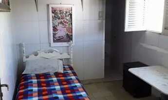 Imagem 5: Aluam-se suítes e Kitnets Castelo.III