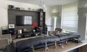 Imagem 6: Amplo sobrado triplex com 04 dormitórios