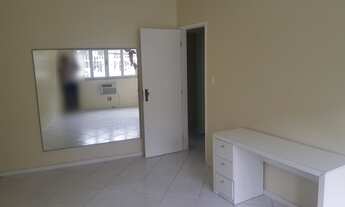 Imagem: Oportunidade casa linear no Centro c/ 4qts