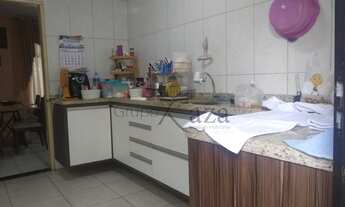 Imagem 4: Casa para venda com 204 metros quadrados com 3 quartos