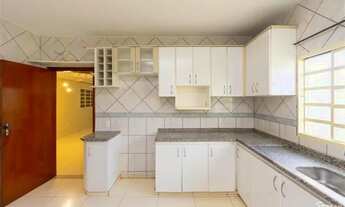 Imagem 6: Excelente casa com 228 metros quadrados , 3 quartos em Setor Sudoeste - Goiânia - GO