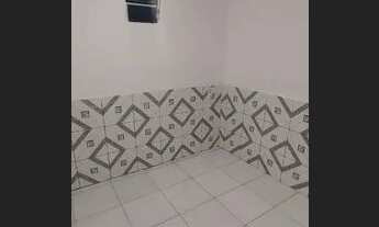 Imagem 3: ALUGA-SE KITNET Casa com 1 dormitório