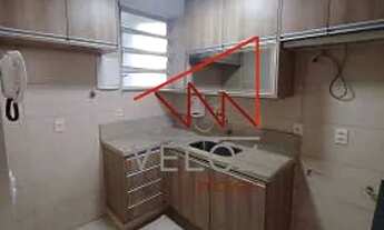 Imagem 2: Quarto e sala com 1 Banheiros em 50 M² , área nobre da Glória com vista linda!