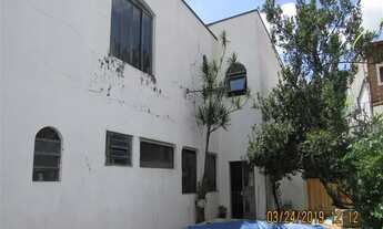 Imagem 4: Excelente sobrado com 500 m², com piscina, churrasqueira e salão de jogos