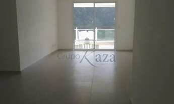 Imagem 2: Apartamento Espaçoso de 114m² com 3 Dormitórios e Vista Livre - Residencial Panorama, Vila