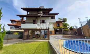 Imagem 2: Ampla Residência com Linda Vista para o Centro da Cidade REF: 97