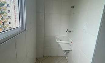 Imagem 3: Apartamento para aluguel e venda possui 45 metros quadrados com 1 quarto