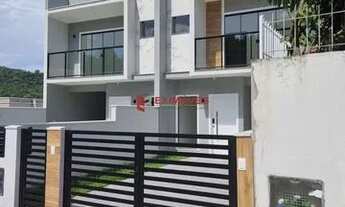 Imagem: Sobrado 3 dormitorios em São Jose!