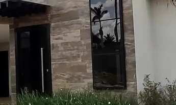 Imagem: ARNIQUEIRAS Top House 3 sts,arm, chursq/SPA