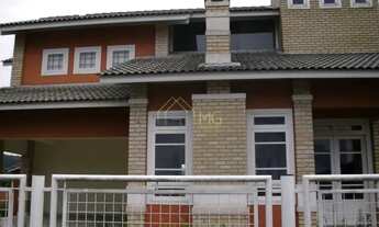 Imagem: Casa de Alto Padão no Sul da Ilha com 3