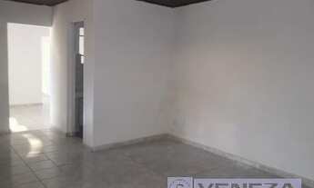 Imagem 5: Casa Residencial com 2 quartos para alugar por R$ 800.00, 70.00 m2 - CALIFORNIA - LONDRINA
