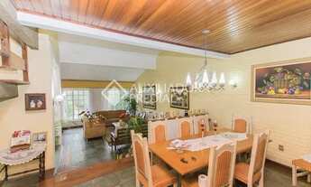 Imagem 2: Casa para venda com 362 metros quadrados com 3 quartos em Boa Vista - Porto Alegre - RS