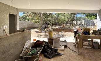 Imagem 3: Casa para venda tem 1009 metros quadrados com 3 quartos