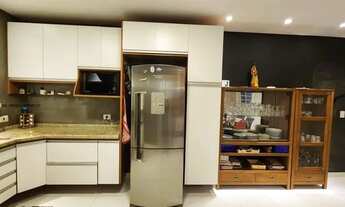 Imagem 6: Sobrado para Venda em Santo André, Utinga, 4 dormitórios, 1 suíte, 4 banheiros, 4 vagas