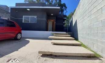 Imagem: Sobrado para venda tem 96 metros quadrados