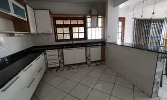 Imagem 5: Casa com 3 dormitórios para alugar, 280 m² por R$ 3.340,00/mês - Diva Lessa de Jesus - Gra