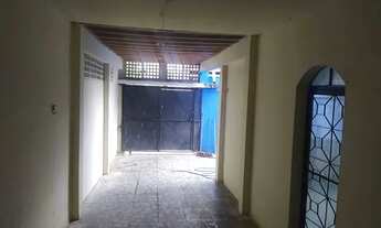 Imagem 2: Alugo casa duplex próximo Praça São Jorge