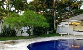 Imagem 2: PEDRA DE ITAÚNA - LINDA MANSÃO COM 750M2/ 4 SUÍTES, AR CENTRAL.10 VAGAS PARA CARRO