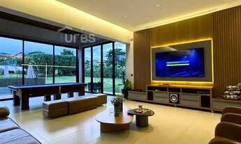 Imagem 2: Chácara com casa de alto padrão com usina solar