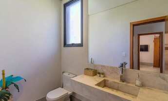 Imagem 7: Imóvel para aluguel e venda possui 403 metros quadrados com 4 quartos