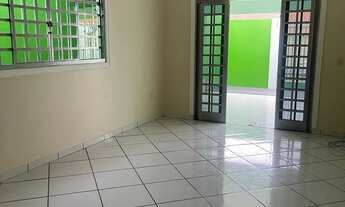 Imagem 2: Aluga se casa com 3 quartos