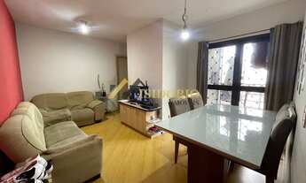 Imagem: APARTAMENTO EM PINHAIS! 02 QUARTOS, SACADA