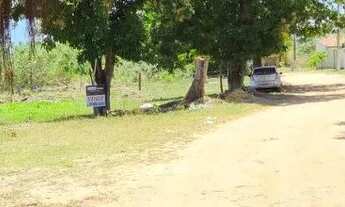 Imagem 4: Terreno na praia de Tabuba a 50m do mar