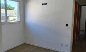 Imagem 2: 2 dormitórios - Prédio c/ elevador - solarium e churrasqueira - Estuário