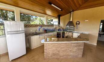 Imagem 6: Charme e Conforto em Campos do Jordão .176m2