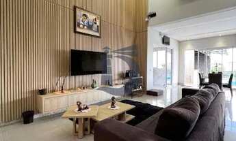 Imagem 4: Casa para Venda 3 Quartos Suítes, 2 Vagas em Condomínio Grand Trianon