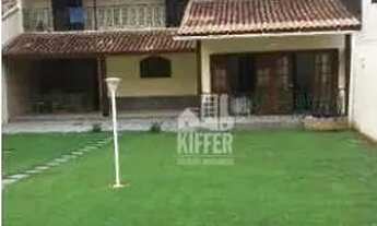 Imagem: Casa duplex com 3 quartos, 220m² e quintal