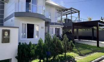 Imagem: Casa de condomínio para venda tem 355 metros