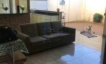 Imagem: Casa de 106m² com 02 quartos para locação