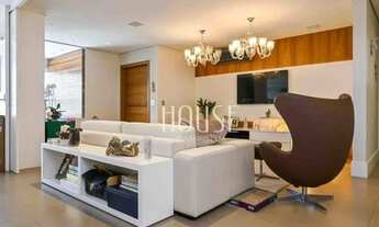 Imagem: Apartamento com 4 quartos à venda, 215