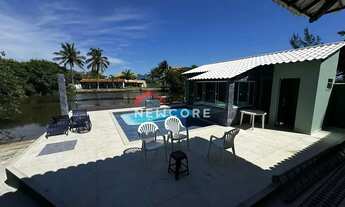 Imagem: Casa de condomínio em Rua Dorival Caymmi