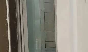 Imagem 4: Apt 2 quartos na comercial com varanda primeiro andar