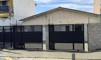 Imagem 2: 3 casas recém reformada av Coacyara