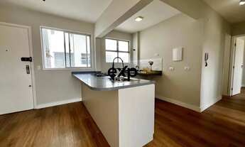 Imagem 4: Apartamento totalmente reformado no Água Verde ? é entrar e morar