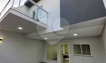 Imagem 6: Sobrado à venda com uma super sobra de terreno - Tropical III - Cascavel/pr - 3 quartos