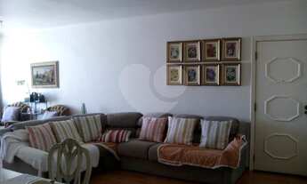 Imagem 4: Apartamento Super Iluminado no Jardim Paulista, 139 m² com três dormitórios