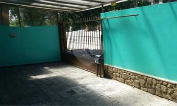 Imagem 2: Maravilhosa casa triplex com duas vagas de garagem, junto ao polo comercial da penha