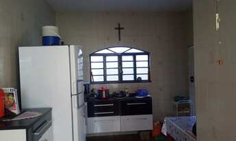 Imagem 3: Térrea para venda possui 217 metros quadrados com 3 quartos