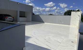 Imagem: Casa com 3 Quartos e 3 banheiros à Venda