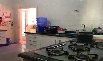 Imagem 3: Casa terreá com edicula no jardim satélite